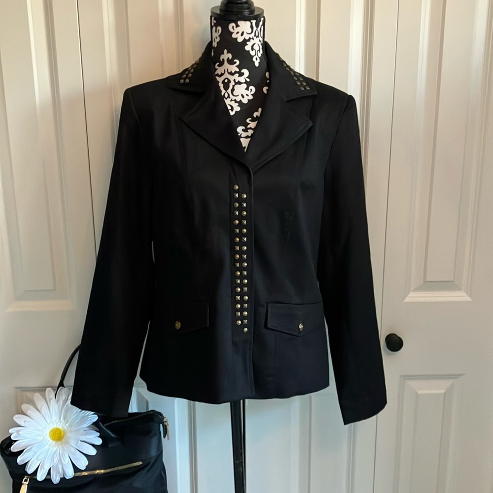 Fun black lined blazer w/stud detail on collar, down front & snap flap pocket.
